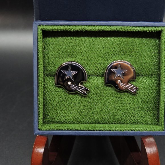 Dallas Cowboys Retro Helmet Silver Tone Cuff Links - Picture 4 of 7